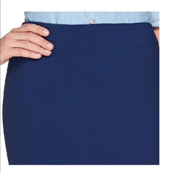 G.I.L.I. Milano Ponte Pencil Skirt with Lace Trim - Picture 3 of 8